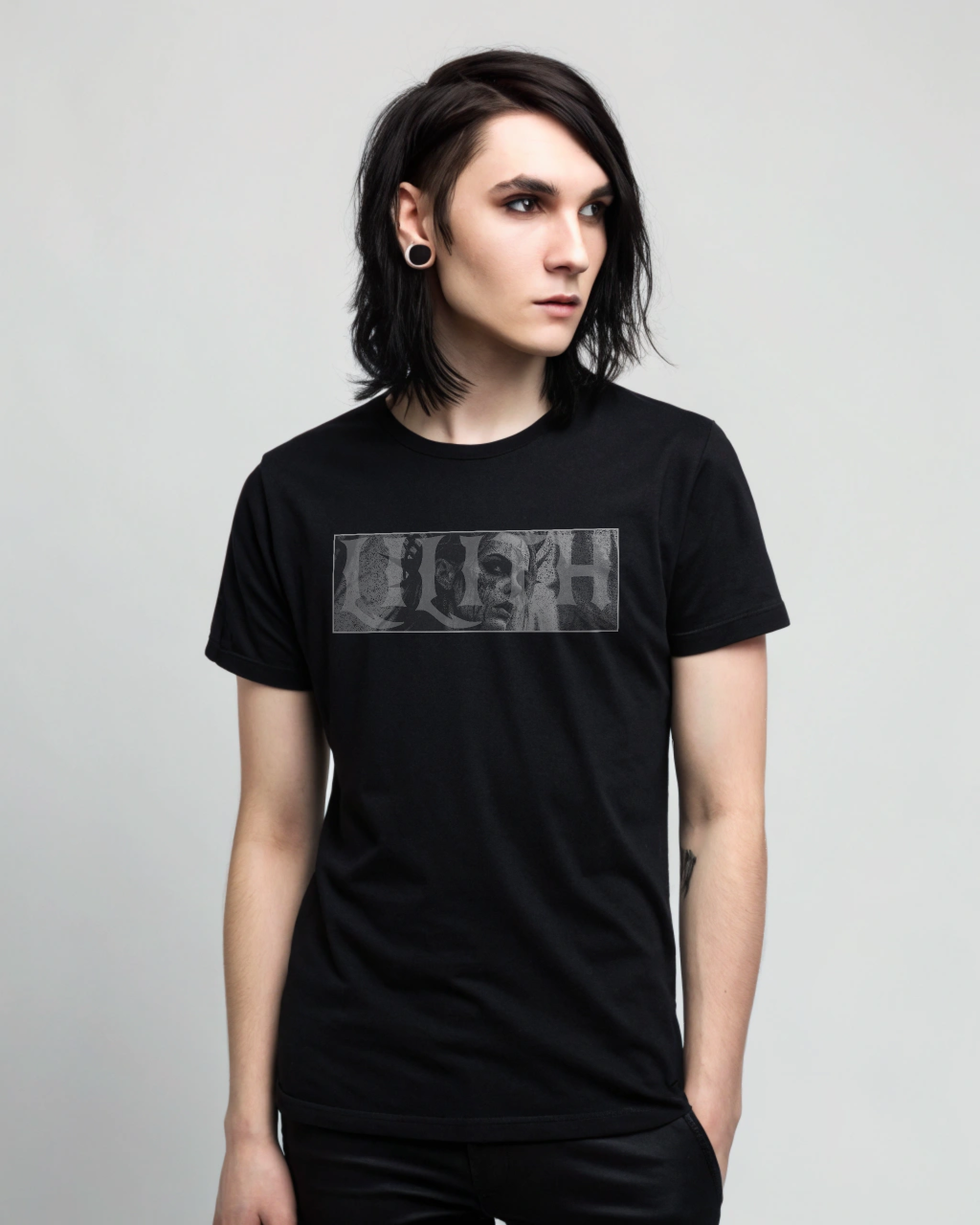 Lilith T-Shirt – The Thorned Crown of Damnation | Gothic Dark Fantasy Outfit | Frontprint | Backprint